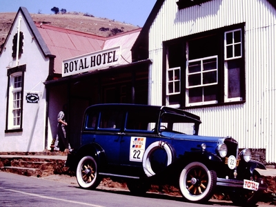 1930