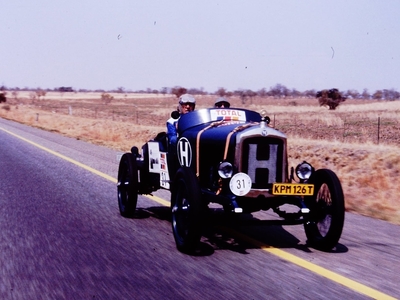 1923